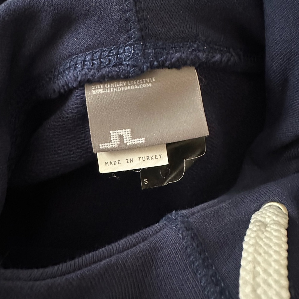 J Lindeberg Sweater - Picture 4 of 6